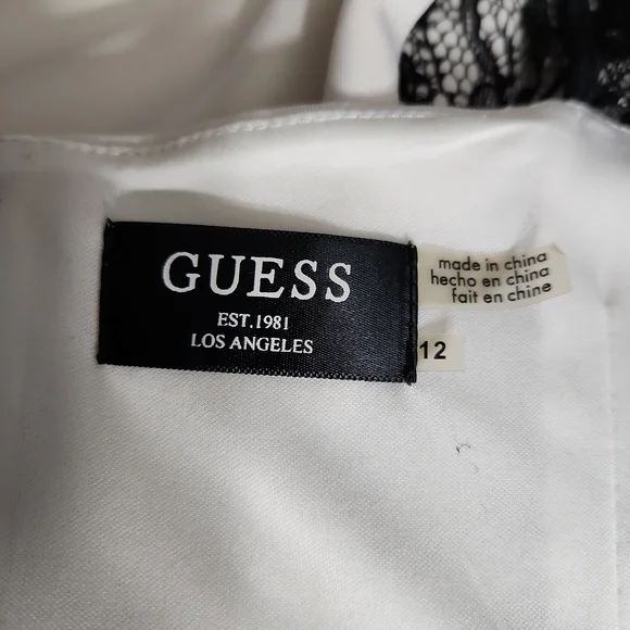 GUESS Gorgeous Ivory black lace elegant cocktail dress Size 12 - Picture 12 of 13